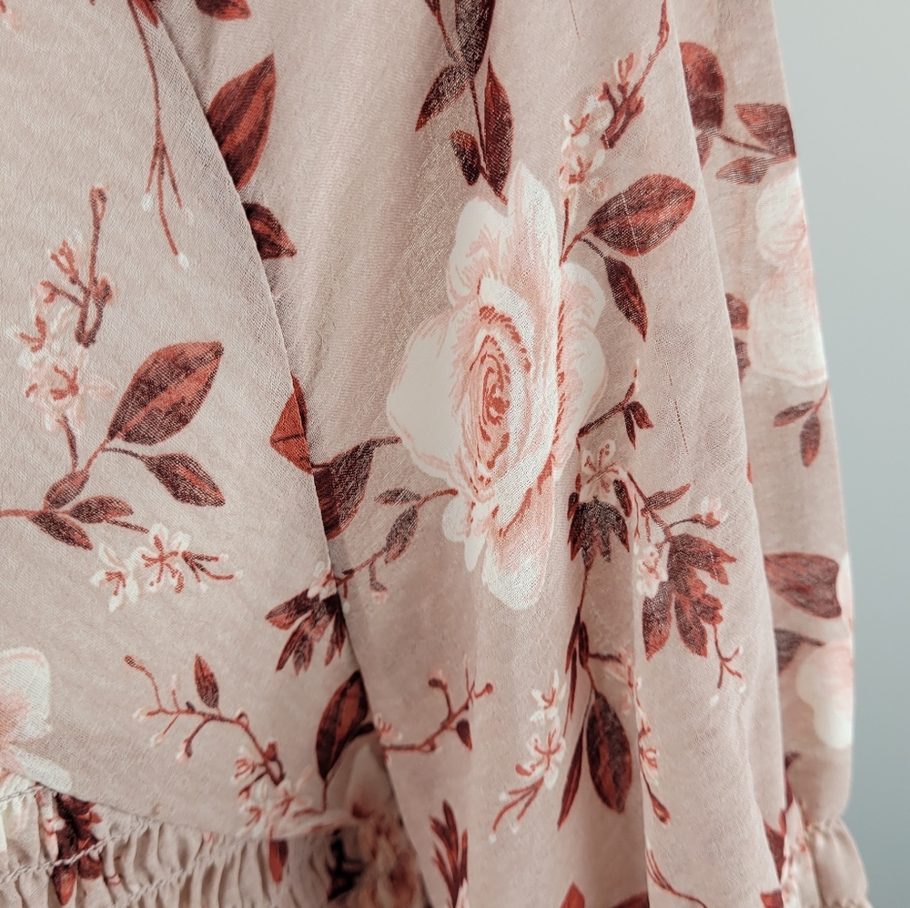 American Eagle floral Smocked blouse small blush long sleeved - Picture 4 of 8